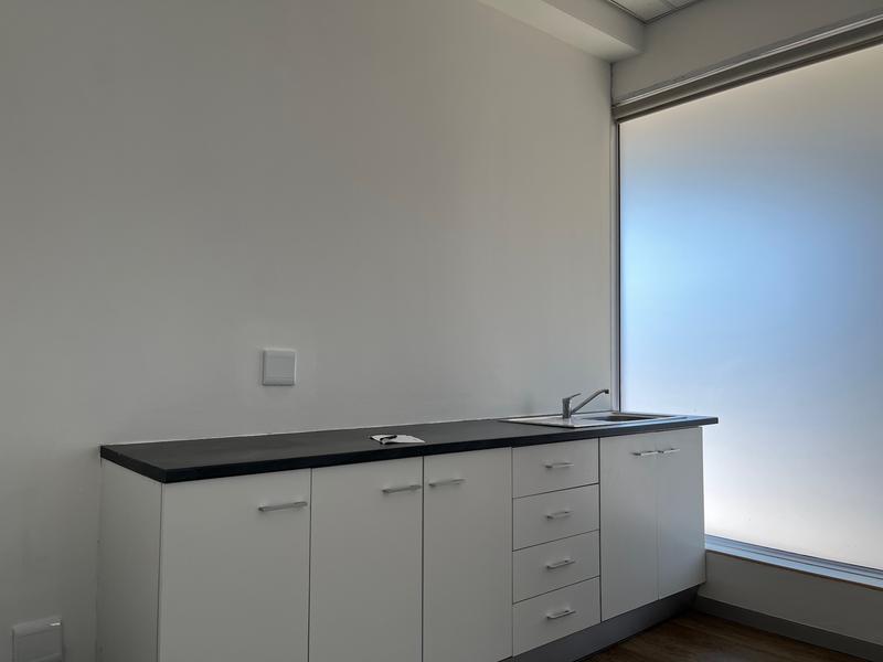 To Let Commercial Property for Rent in Claremont Western Cape
